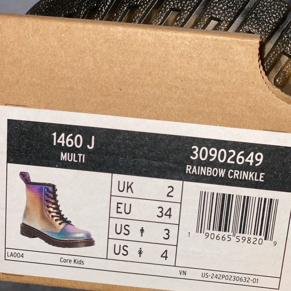 Dr. Martens Kids Multi Rainbow Boots - Picture 4 of 6